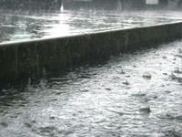 Heavy rains in a downpour in Stratford.